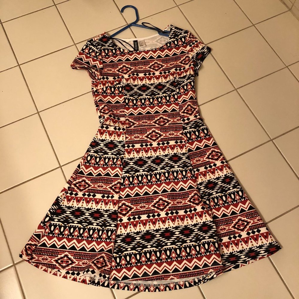 Dress ethnic patterns